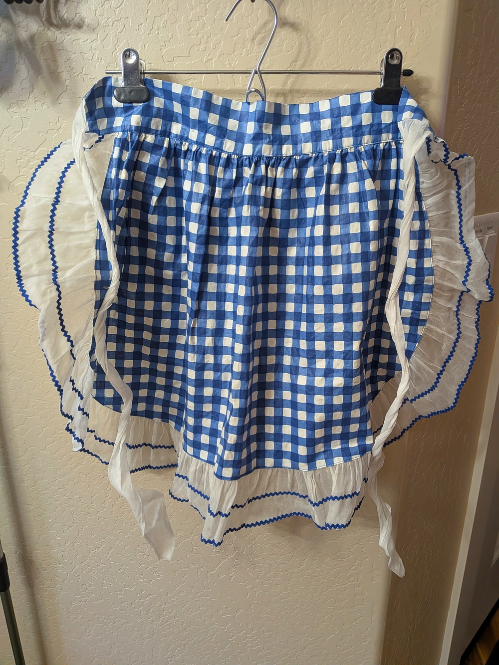 Vintage- Blue and White Gingham Ruffle Apron